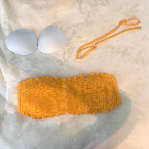 Hollister Multi-Way Bandeau Bikini Top - Picture 1 of 4